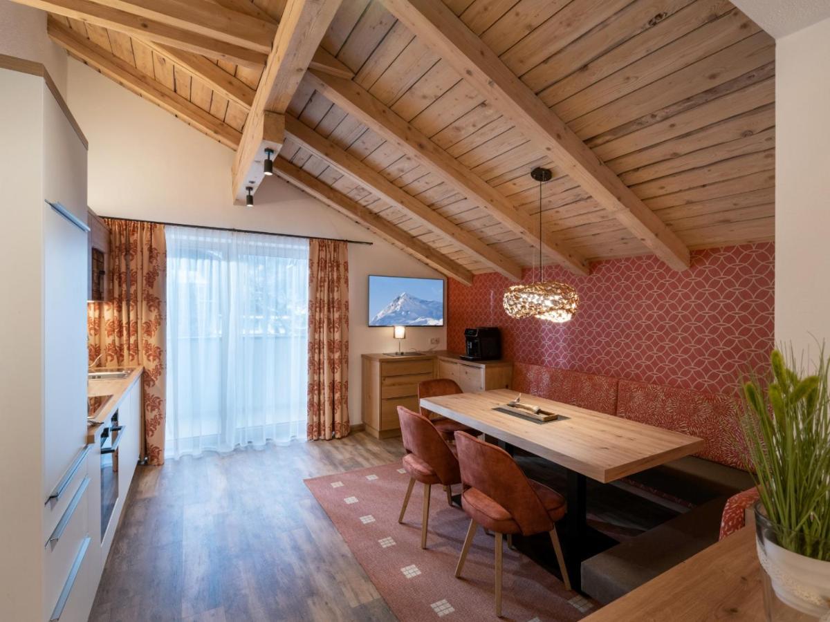 ALMA Appartements Mayrhofen Exterior foto